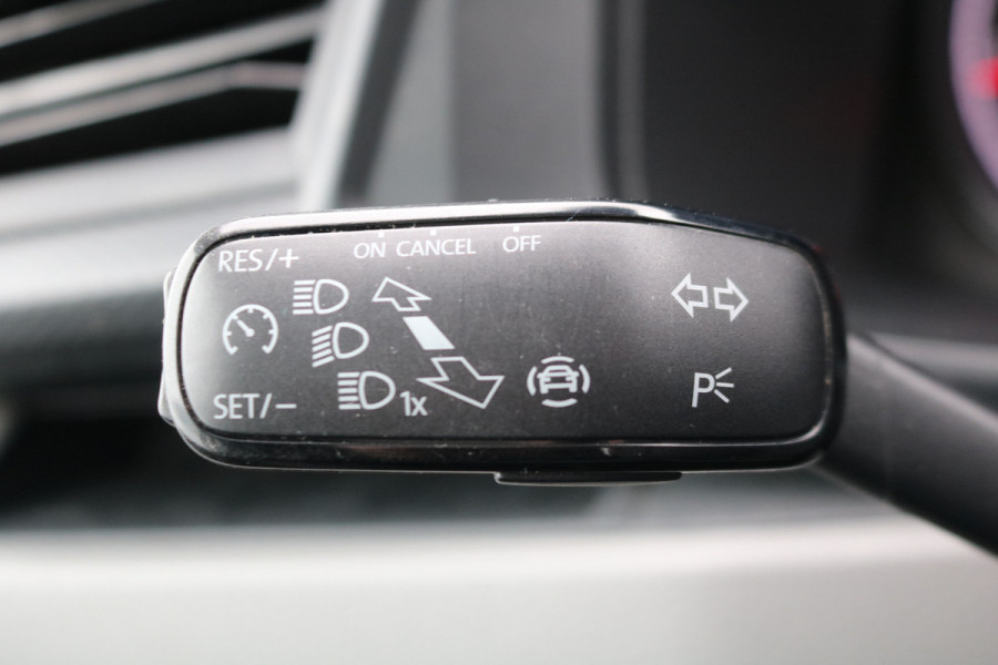 Volkswagen Transporter 2.0 TDI L2 H1 DC 150pk Airco Navigatie Imperiaal