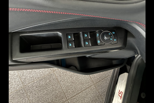 Ford Puma 125pk Automaat Hybrid ST-Line X vol opties!! pan.dak-trekhaak