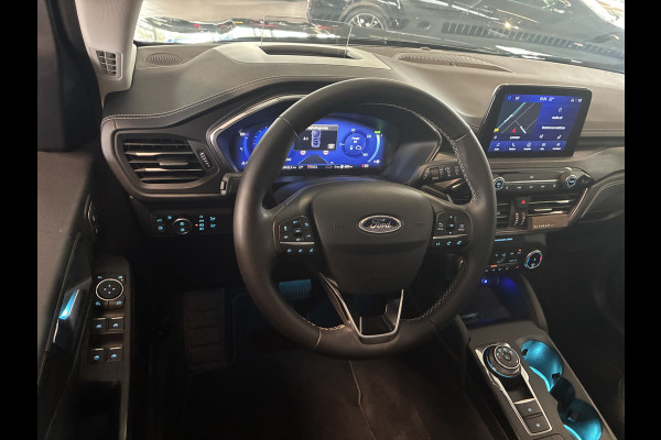 Ford Kuga Vignale PHEV vol opties-elektr.trekhaak-pan.dak 20-inch lichtmetaal