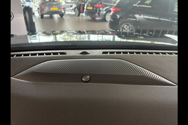 Ford Kuga Vignale PHEV vol opties-elektr.trekhaak-pan.dak 20-inch lichtmetaal