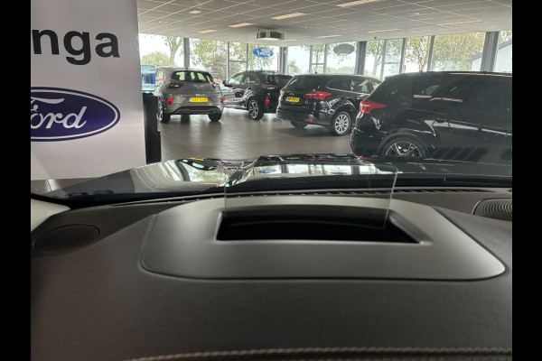 Ford Kuga Vignale PHEV vol opties-elektr.trekhaak-pan.dak 20-inch lichtmetaal