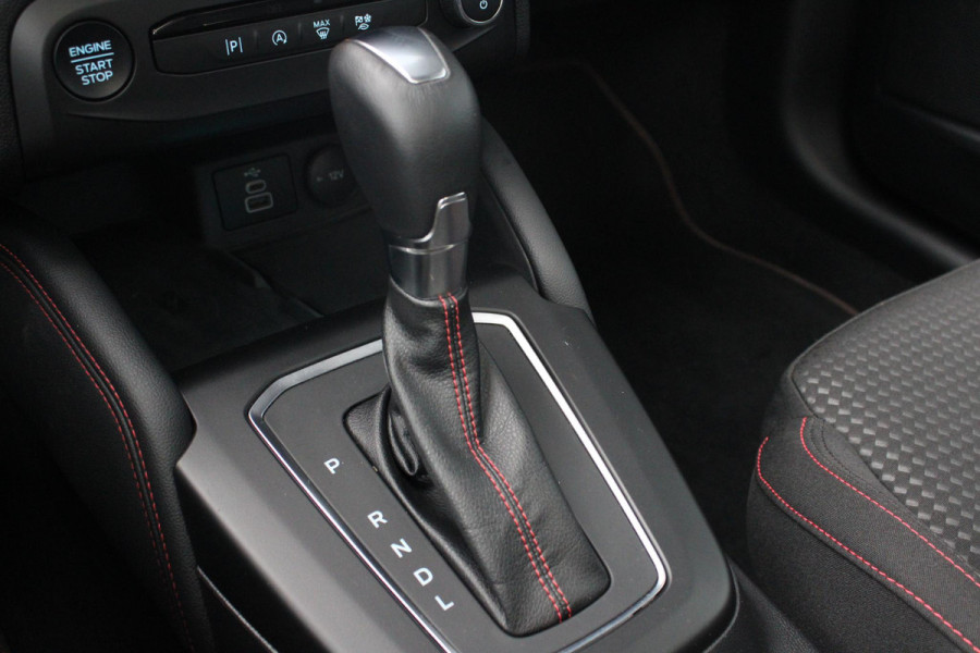 Ford FOCUS Wagon 1.0 EcoBoost Hybrid ST Line X | Trekhaak afneembaar | Panoramadak | Bang&Olufsen | Adaptive cruise control | Winter Pack | All season banden | Camera