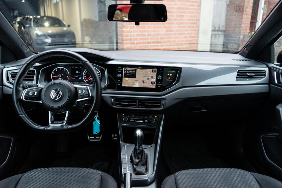 Volkswagen Polo 1.0 TSI Highline R-Line Pano / Beats / Camera