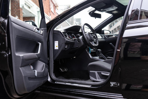 Volkswagen Polo 1.0 TSI Highline R-Line Pano / Beats / Camera