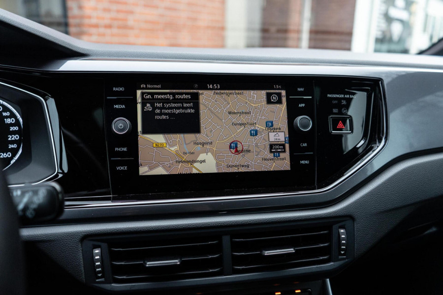 Volkswagen Polo 1.0 TSI Highline R-Line Pano / Beats / Camera