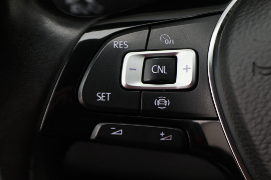 Volkswagen Crafter 35 2.0 TDI 140 PK DSG L3H2 (L2H1)