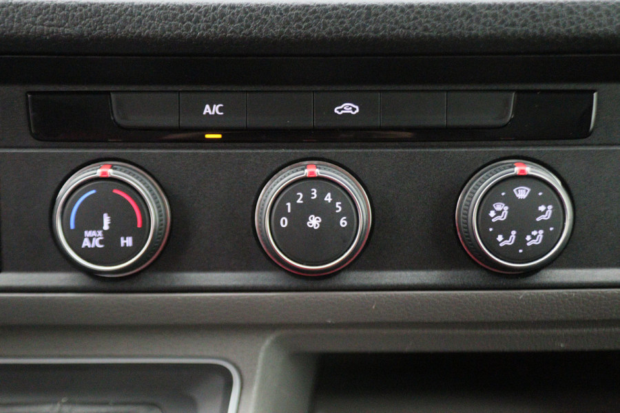 Volkswagen Crafter 35 2.0 TDI 140 PK DSG L3H2 (L2H1)