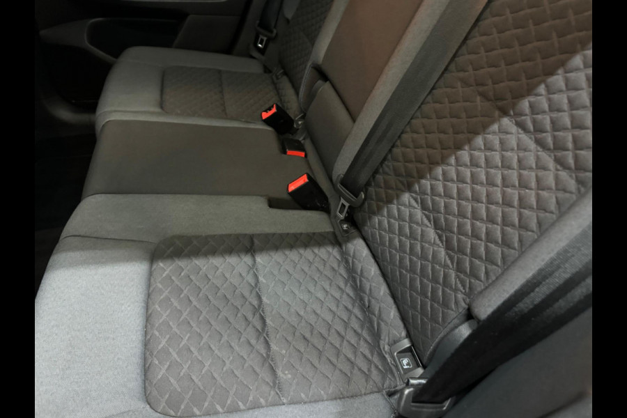 Volkswagen Golf Sportsvan 1.0 TSI Highline Garantie CarPlay Camera Adoptieve Cruise Front Ass Lane PDC Clima Navi Led Rijklaar