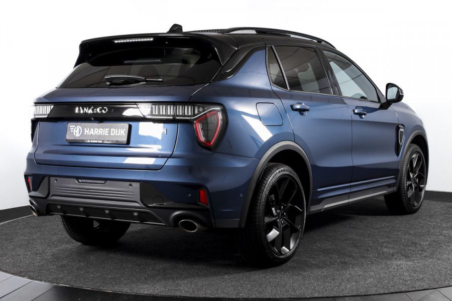 Lynk & Co 01 1.5 PHEV 261PK MY22 | Black Pakket | 360 Camera | 7.4 kWh Boordlader | S/K-panodak | Adapt. Cruise | Memory | Elek. klep | LM 20" | 6298