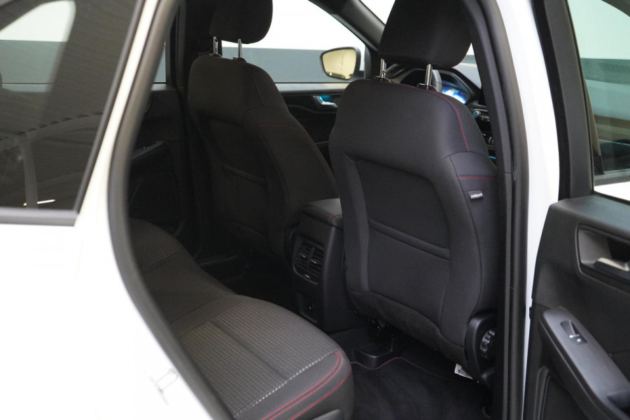 Ford Kuga 2.5 PHEV ST-Line | Head-Up | Stoelverwarming | Navigatie | Achteruitrijcamera | Stuurverwarming