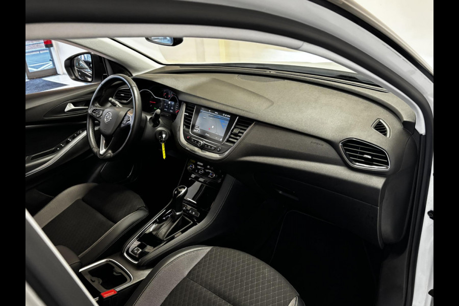 Opel Grandland X 1.2 Turbo Business Elegance Automaat | Trekhaak | Navigatie | 360 Camera| 4-seizoensbanden | Android auto / Apple carplay
