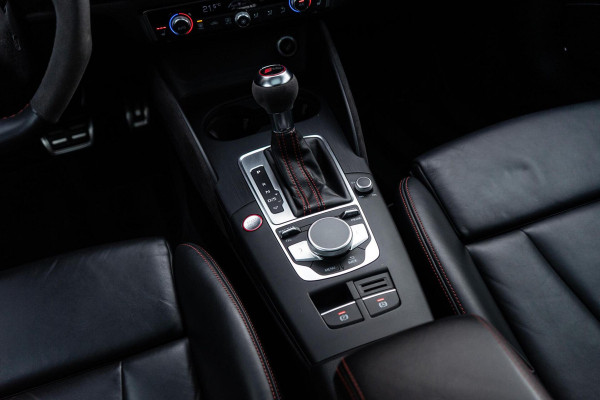 Audi RS3 2.5 TFSI RS3 Quattro Pano / B&O / Virtual