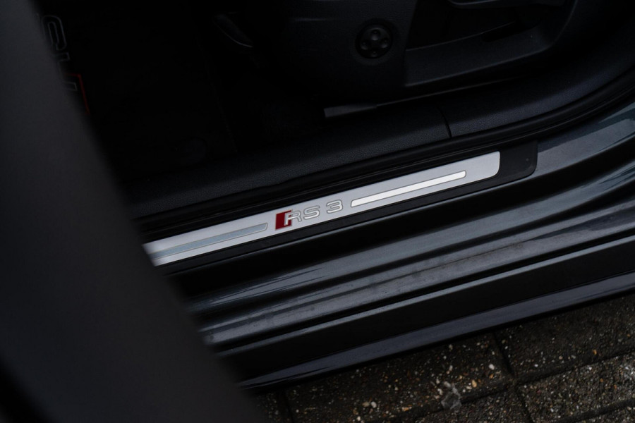Audi RS3 2.5 TFSI RS3 Quattro Pano / B&O / Virtual