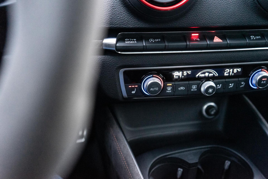 Audi RS3 2.5 TFSI RS3 Quattro Pano / B&O / Virtual