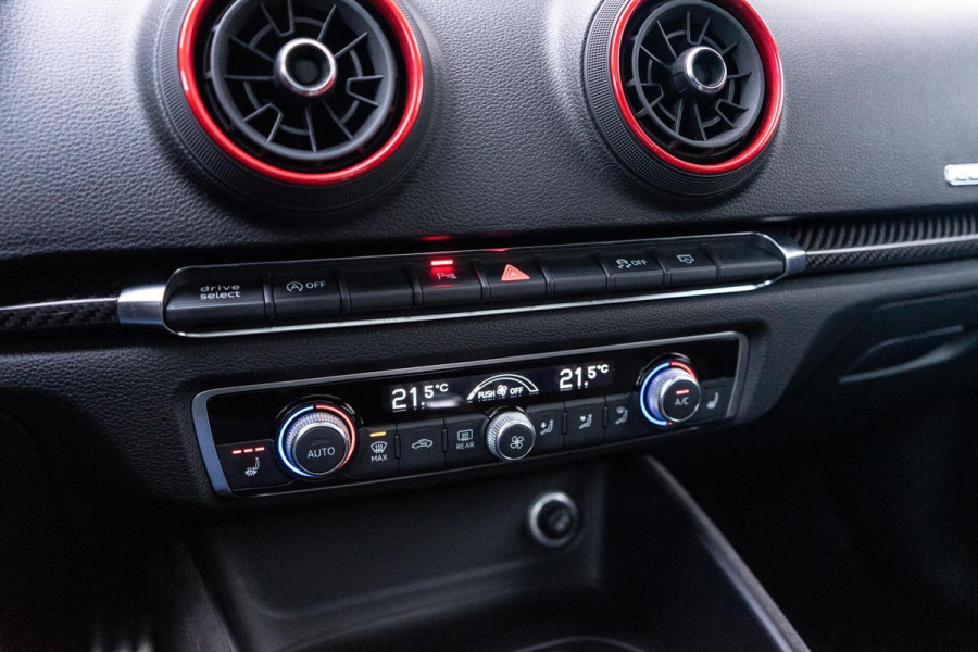 Audi RS3 2.5 TFSI RS3 Quattro Pano / B&O / Virtual