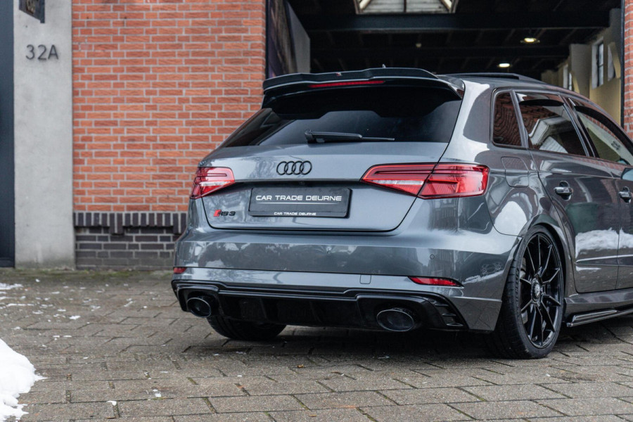 Audi RS3 2.5 TFSI RS3 Quattro Pano / B&O / Virtual