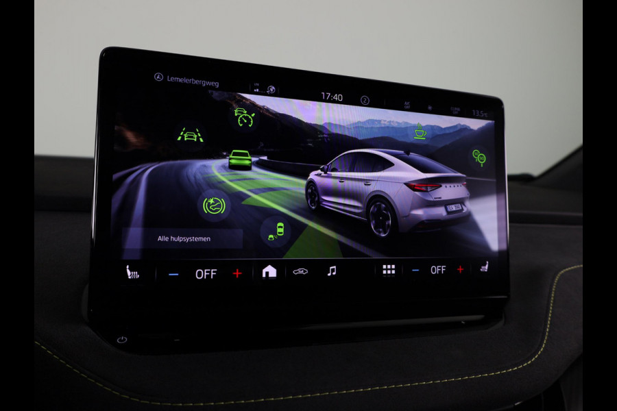 Škoda ENYAQ Coupé iV 80 RS 299pk | Panoramadak | Elektrisch verstelbare stoelen met geheugen | Verwarmbare voorstoelen en achterbank |