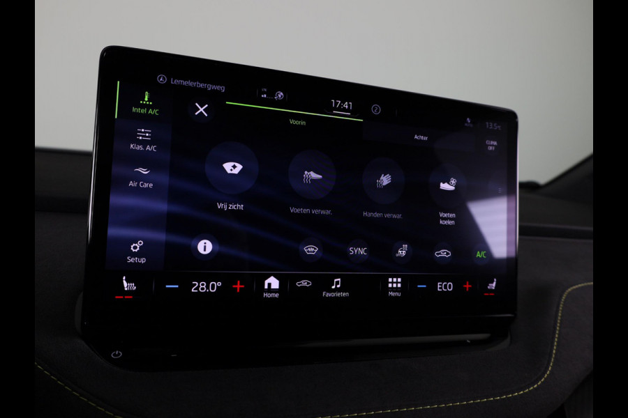 Škoda ENYAQ Coupé iV 80 RS 299pk | Panoramadak | Elektrisch verstelbare stoelen met geheugen | Verwarmbare voorstoelen en achterbank |