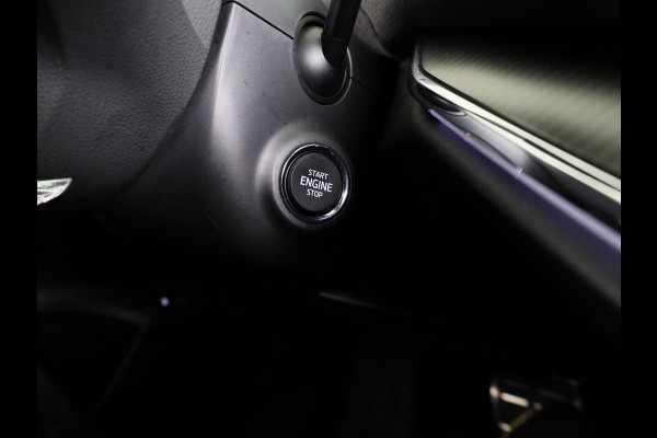 Škoda ENYAQ Coupé iV 80 RS 299pk | Panoramadak | Elektrisch verstelbare stoelen met geheugen | Verwarmbare voorstoelen en achterbank |
