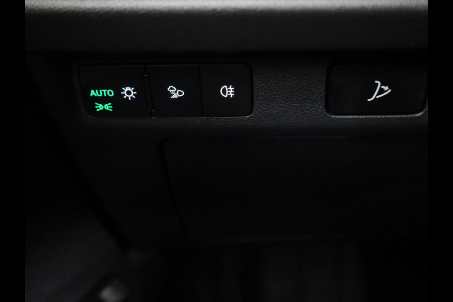 Škoda ENYAQ Coupé iV 80 RS 299pk | Panoramadak | Elektrisch verstelbare stoelen met geheugen | Verwarmbare voorstoelen en achterbank |