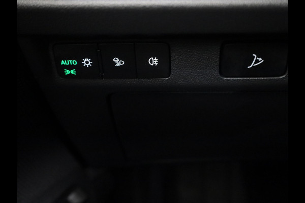 Škoda ENYAQ Coupé iV 80 RS 299pk | Panoramadak | Elektrisch verstelbare stoelen met geheugen | Verwarmbare voorstoelen en achterbank |