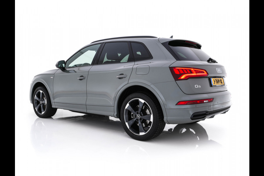Audi Q5 50 TFSIe S-Line Edition Quattro (Plug-In) (INCL-BTW) *FULL-LED | DIGI-COCKPIT | LEATHER-FABRIC | BANG&OLUFSEN | HEATED-SPORTSEATS | DAB+ | KEYLESS | NAVI-FULLMAP | ECC | PDC | CRUISE | PRIVACYGLASS | SHIFTPADDLES |  AMBIENTLIGHT | 20