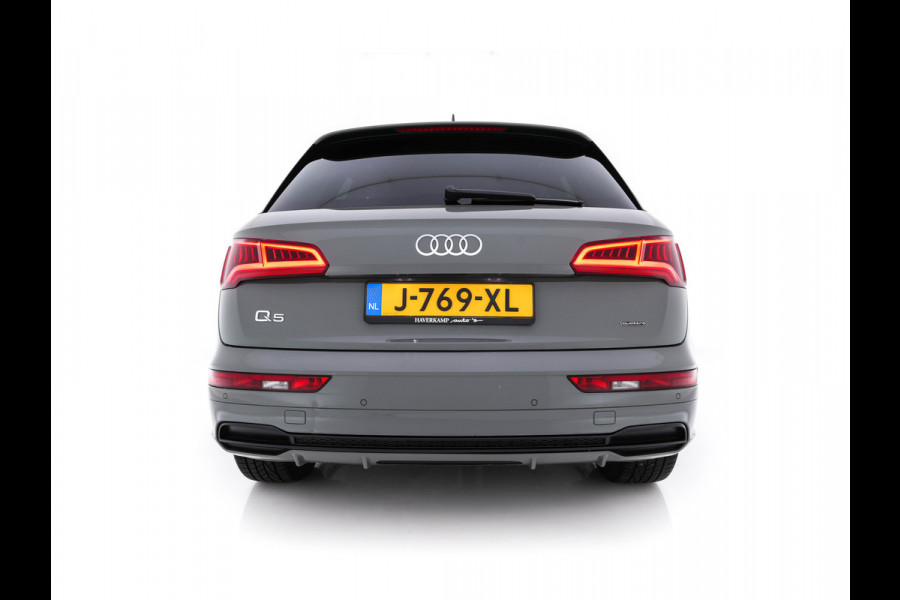 Audi Q5 50 TFSIe S-Line Edition Quattro (Plug-In) (INCL-BTW) *FULL-LED | DIGI-COCKPIT | LEATHER-FABRIC | BANG&OLUFSEN | HEATED-SPORTSEATS | DAB+ | KEYLESS | NAVI-FULLMAP | ECC | PDC | CRUISE | PRIVACYGLASS | SHIFTPADDLES |  AMBIENTLIGHT | 20