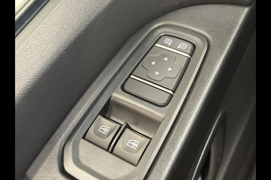 Renault Trafic 2.0 DCI 150PK L2H1 Dubbele Cabine Work Edition Airco Cruise Control Navi Parkeersensoren Voor & Achter Camera