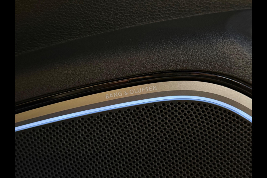 Audi S3 Cabriolet 2.0 TFSI Quattro Pro Line Plus. RS stoelen