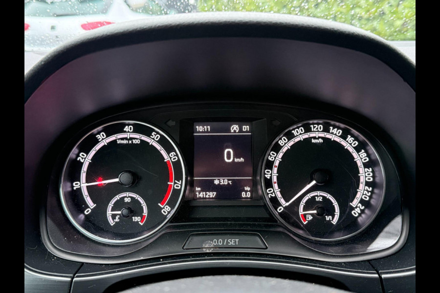 Škoda Fabia 1.0 TSI | ADAPTIEVE CRUISE CONTROL | STOELVERWARMING | PDC | APPLE CARPLAY / ANDROID AUTO