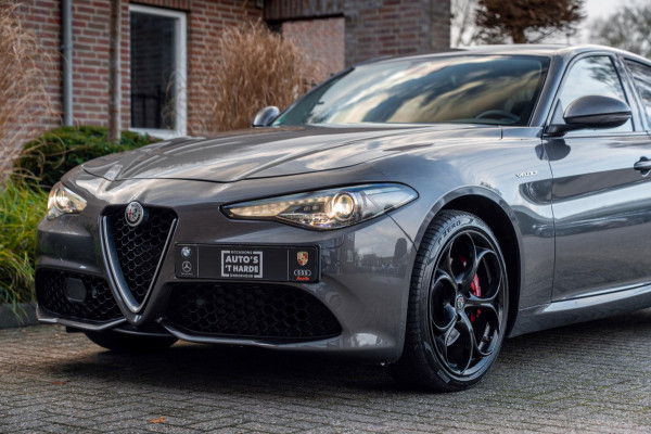 Alfa Romeo Giulia 2.0 T 280pk AWD Veloce Adaptive Camera Leder Stoel/Stuurverw. 19''