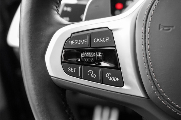 BMW X5 xDrive50e Launch Ed M-Sport Pro Pano B&W ACC Luchtvering 22" 1e Eig