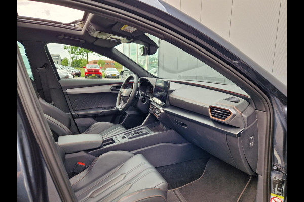 CUPRA Formentor 2.0 TSI 4DRIVE VZ 310 PK /Pano /Led /Carbon stoelen /Winterpakket