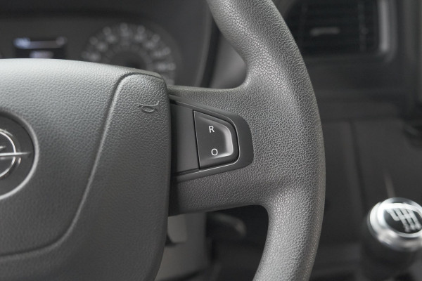 Opel Movano 2.3 Turbo L2H2 DC | Trekhaak | Camera | Navigatie | Climate Control