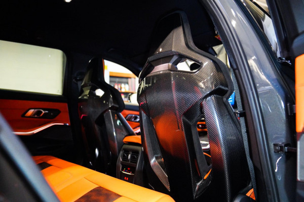BMW 3 Serie Touring M3 xDrive Competition | Schaalstoelen kyalami oranje | BTW | Laser | Adaptieve Cruise | Carbon | Dravit Grau |