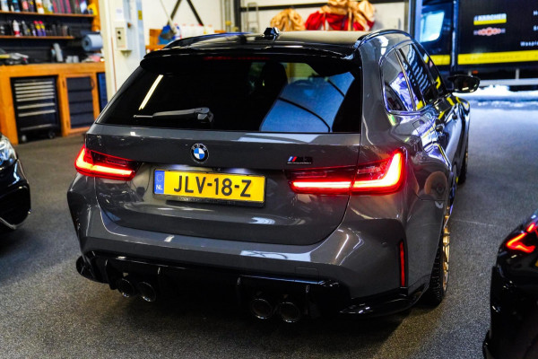 BMW 3 Serie Touring M3 xDrive Competition | Schaalstoelen kyalami oranje | BTW | Laser | Adaptieve Cruise | Carbon | Dravit Grau |