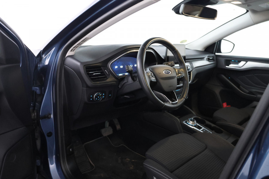 Ford FOCUS Wagon 1.5 EcoBlue Titanium Business Automaat, Navigatie, Climate,