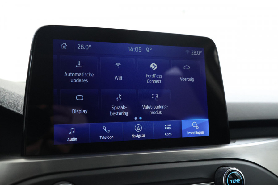 Ford FOCUS Wagon 1.5 EcoBlue Titanium Business Automaat, Navigatie, Climate,
