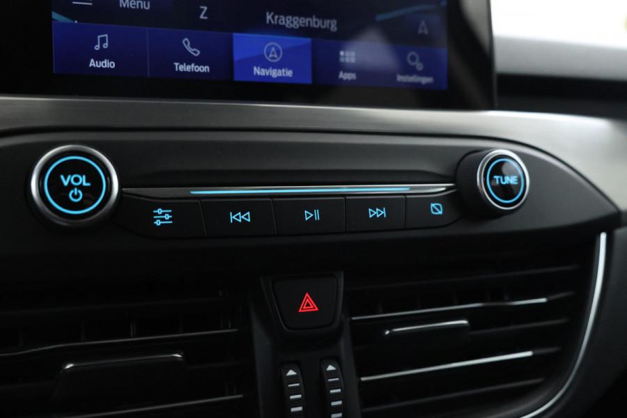 Ford FOCUS Wagon 1.5 EcoBlue Titanium Business Automaat, Navigatie, Climate,