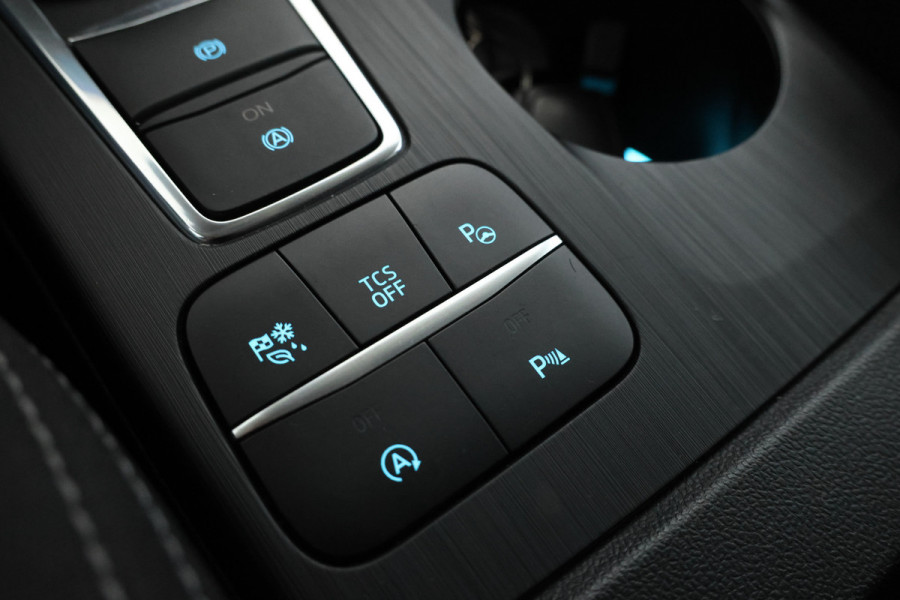 Ford FOCUS Wagon 1.5 EcoBlue Titanium Business Automaat, Navigatie, Climate,