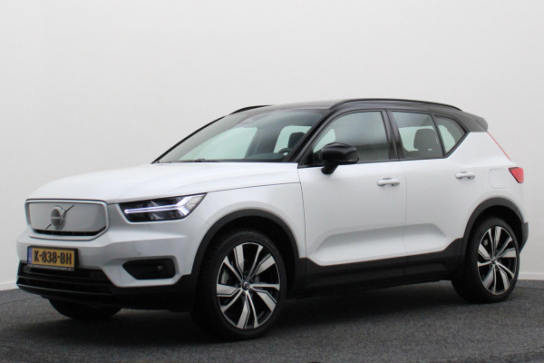 Volvo XC40 Recharge P8 AWD R-Design Two-Tone, Panoramadak, Apple Carplay, Pilot Assist, Trekhaak, 20"