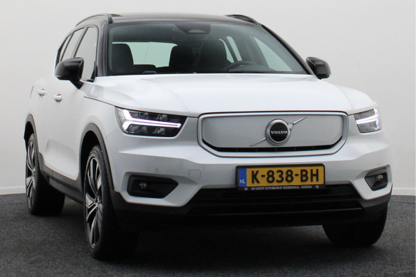 Volvo XC40 Recharge P8 AWD R-Design Two-Tone, Panoramadak, Apple Carplay, Pilot Assist, Trekhaak, 20"
