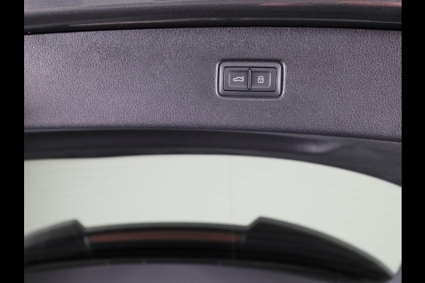 Audi Q7 55 TFSI e quattro Pro Line S 394pk Panoramadak, adaptive cruisecontrol, B&O soundsysteem, optiekpakket zwart Plus, Privacy Glass, Trekhaak