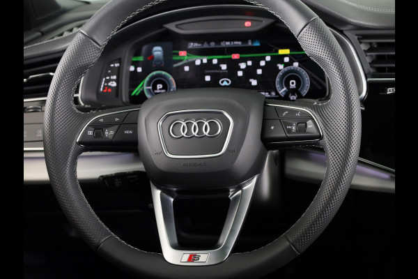 Audi Q7 55 TFSI e quattro Pro Line S 394pk Panoramadak, adaptive cruisecontrol, B&O soundsysteem, optiekpakket zwart Plus, Privacy Glass, Trekhaak