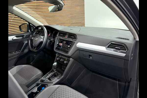 Volkswagen Tiguan 2.0 TSI 4Motion Highline R-Line | Panoramadak | PDC voor + achter | Elekt. Trekhaak