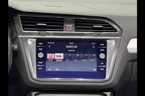Volkswagen Tiguan 2.0 TSI 4Motion Highline R-Line | Panoramadak | PDC voor + achter | Elekt. Trekhaak