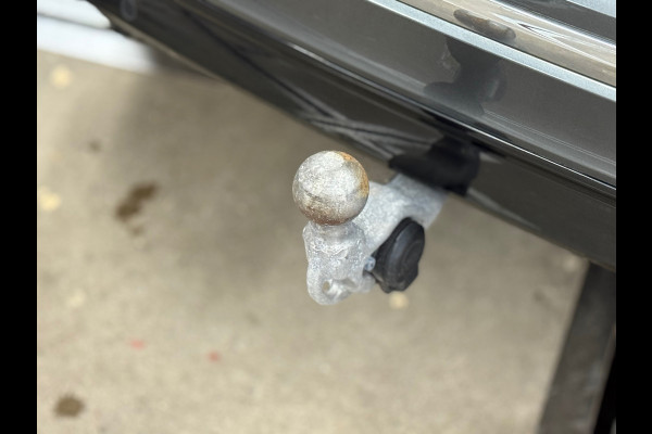 Volkswagen Tiguan 2.0 TSI 4Motion Highline R-Line | Panoramadak | PDC voor + achter | Elekt. Trekhaak