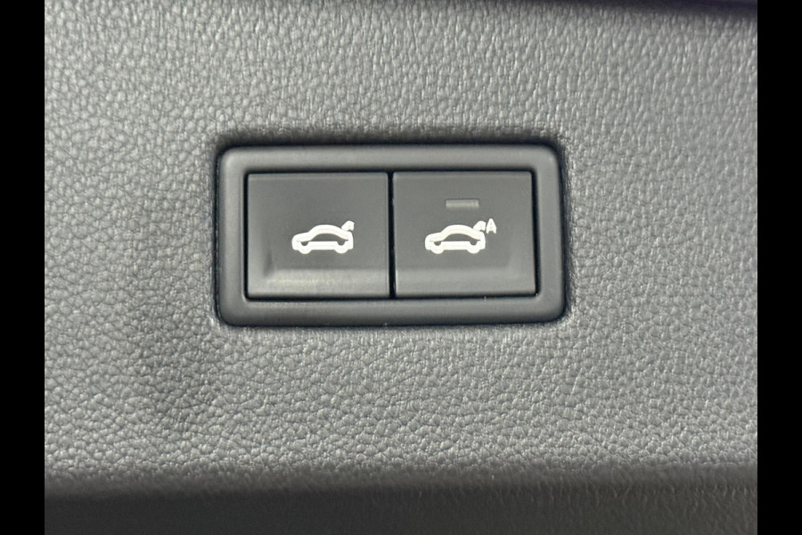 Volkswagen Tiguan 2.0 TSI 4Motion Highline R-Line | Panoramadak | PDC voor + achter | Elekt. Trekhaak