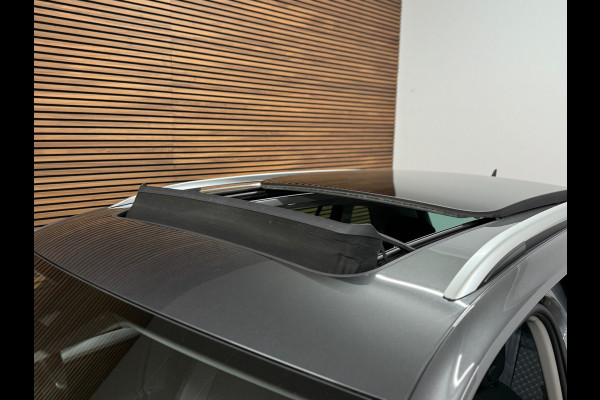 Volkswagen Tiguan 2.0 TSI 4Motion Highline R-Line | Panoramadak | PDC voor + achter | Elekt. Trekhaak