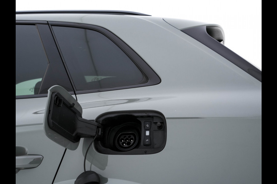 Audi Q5 50 TFSIe S-Line Edition Quattro (Plug-In) (INCL-BTW) *FULL-LED | DIGI-COCKPIT | LEATHER-FABRIC | BANG&OLUFSEN | HEATED-SPORTSEATS | DAB+ | KEYLESS | NAVI-FULLMAP | ECC | PDC | CRUISE | PRIVACYGLASS | SHIFTPADDLES |  AMBIENTLIGHT | 20